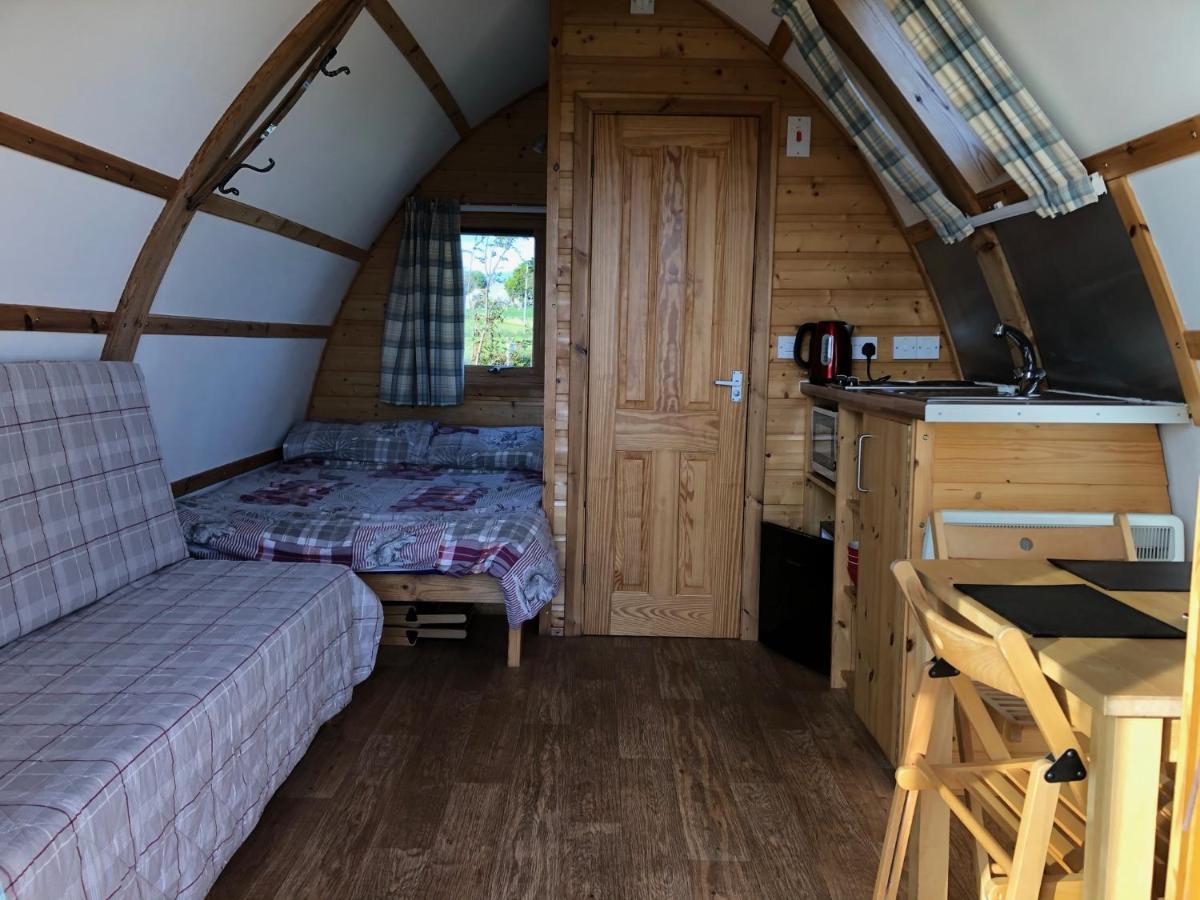 Loch Shin Glamping Pods Vila Lairg Exterior foto